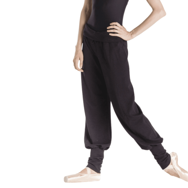 Tanssihousu Opus, Wear Moi